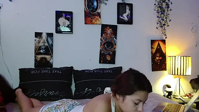 3littleschoolteens online show from 17, 9, 2025