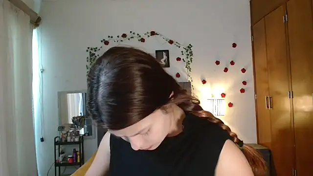 3littleschoolteens online show from 23, 2, 2026