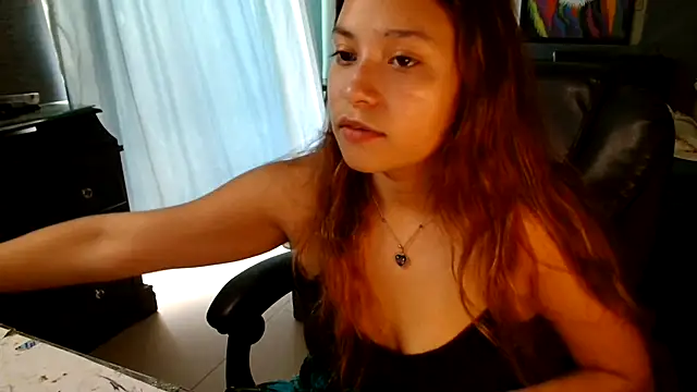 Snapshot of 3littleschoolteens chatting on 11, 7, 2026 3littleschoolteens online show from 11, 7, 2026