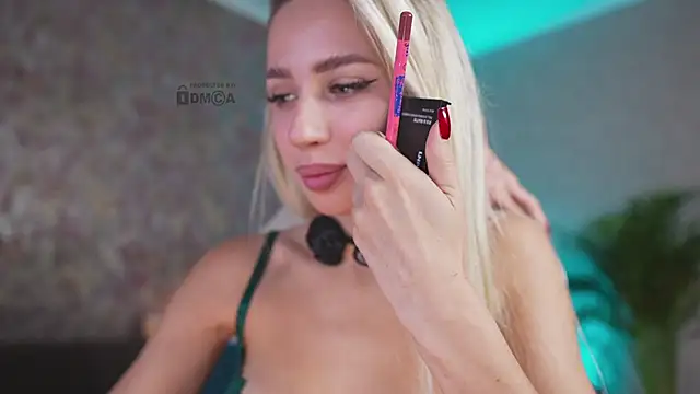 misstics  online show from 25, 10, 2025