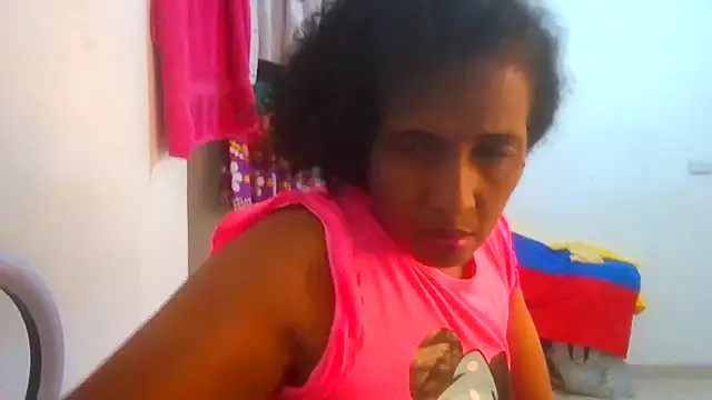 Snapshot of Aishamara chatting on 3, 11, 2025 Aishamara online show from 3, 11, 2025