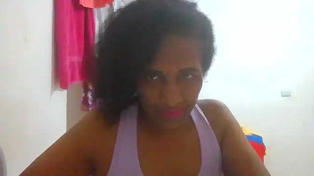 Snapshot of Aishamara chatting on 4, 11, 2025 Aishamara online show from 4, 11, 2025