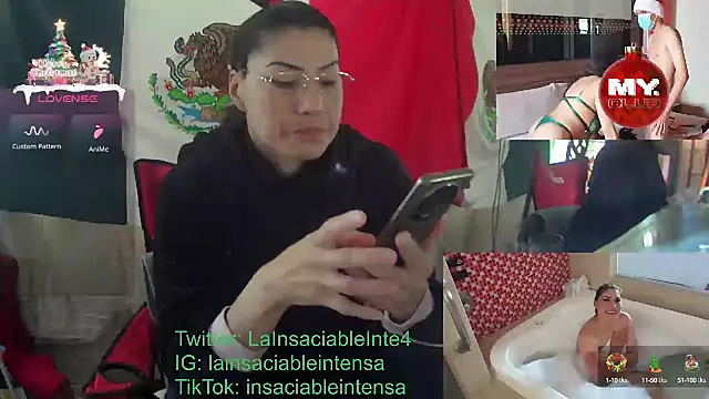 LaInsaciableIntensa online show from 10, 1, 2025