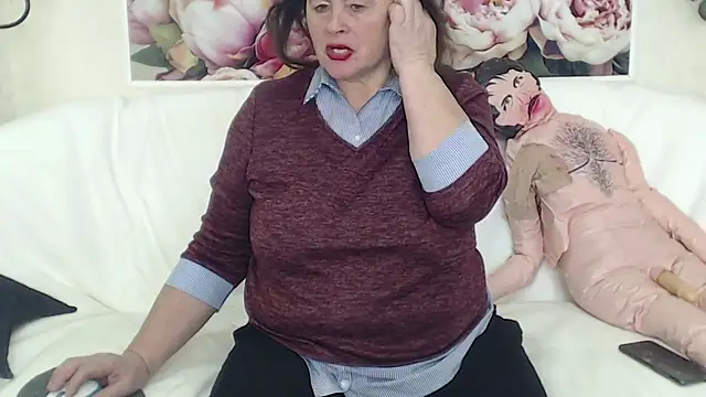 Snapshot of FlaviaSquirts chatting on 7, 2, 2025 FlaviaSquirts online show from 7, 2, 2025