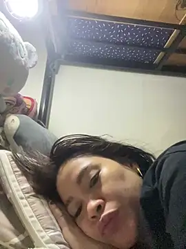 pinay4uwithagoodheart online show from 27, 3, 2026