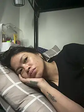pinay4uwithagoodheart online show from 11, 5, 2026