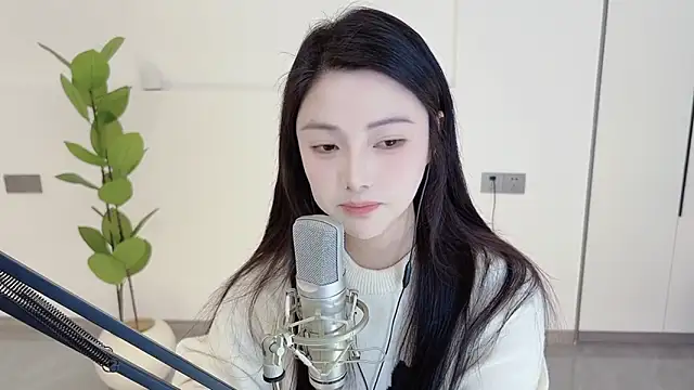 HaagenDazs  online show from 6, 3, 2025