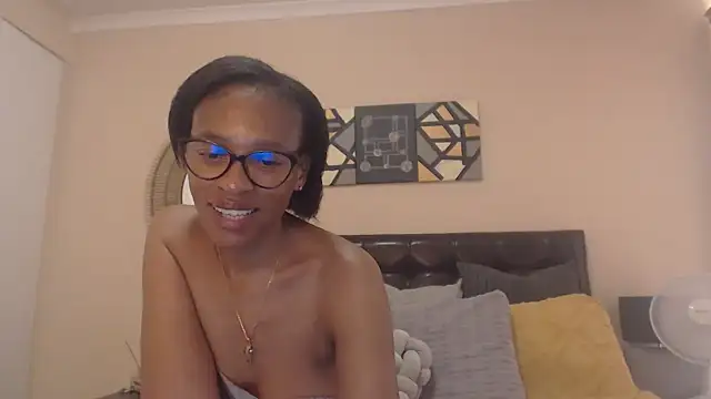 Snapshot of Creamyass22 chatting on 25, 2, 2025 Creamyass22 online show from 25, 2, 2025