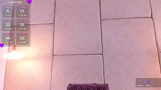 aisha vs online show from 4, 2, 2025