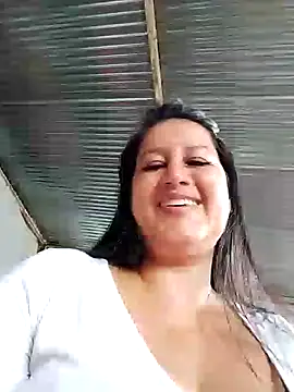 Snapshot of keilymadam chatting on 17, 12, 2024 keilymadam online show from 17, 12, 2024