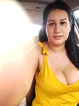 Snapshot of keilymadam chatting on 19, 12, 2024 keilymadam online show from 19, 12, 2024