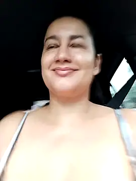 Snapshot of keilymadam chatting on 14, 10, 2025 keilymadam online show from 14, 10, 2025