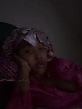 Snapshot of Macadamianutx chatting on 23, 2, 2026 Macadamianutx online show from 23, 2, 2026