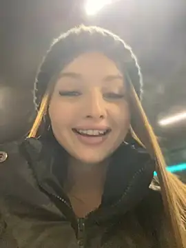 KrisMagnoly online show from 7, 2, 2025