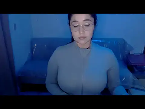 YummymeowW online show from 21, 12, 2025