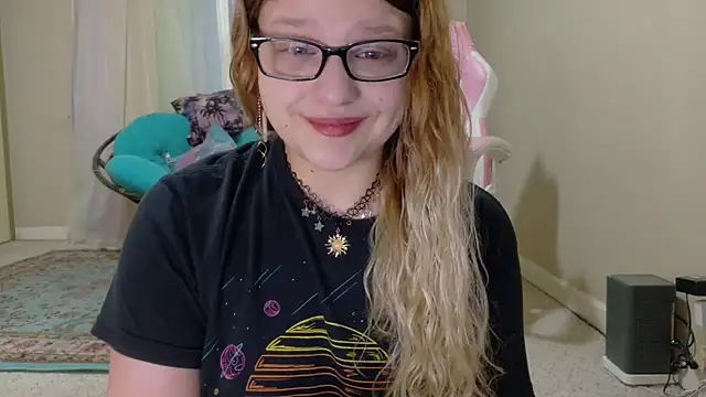 Emihaze online show from 24, 2, 2026