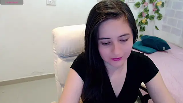 tania sweet   online show from 7, 11, 2025