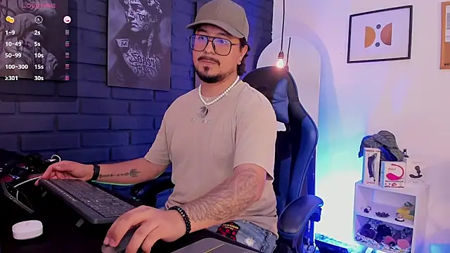 DaviidEvans  online show from 4, 3, 2026