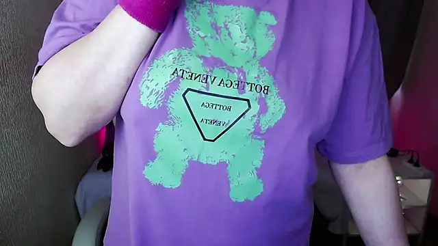 alekasamui online show from 21, 2, 2025