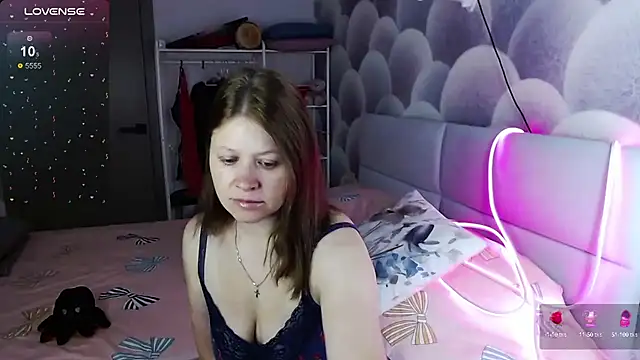 alekasamui online show from 12, 9, 2025