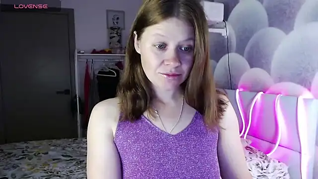 alekasamui online show from 25, 9, 2025