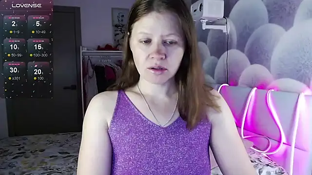 alekasamui online show from 28, 9, 2025