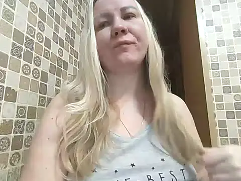 PrettyHairyBlonde online show from 1, 1, 2025