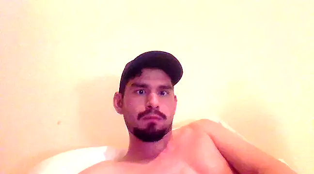 Snapshot of Tomthelong chatting on 19, 2, 2025 Tomthelong online show from 19, 2, 2025