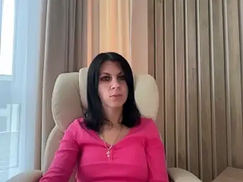 Snapshot of InjaAtHome chatting on 19, 10, 2025 InjaAtHome online show from 19, 10, 2025