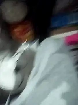 Santosgui14 online show from 20, 3, 2025