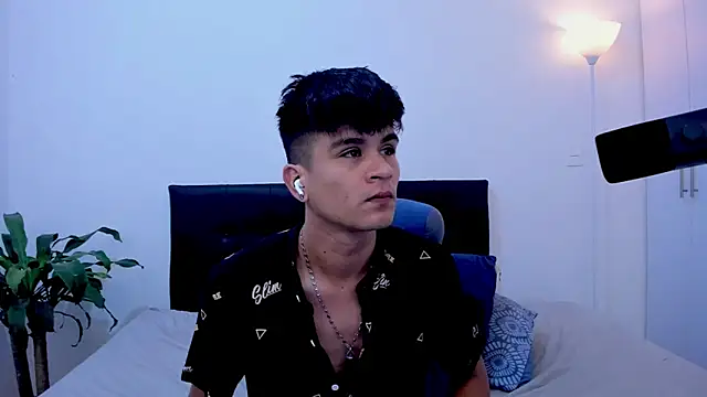 Snapshot of Eiden_allenx chatting on 27, 1, 2025 Eiden allenx online show from 27, 1, 2025