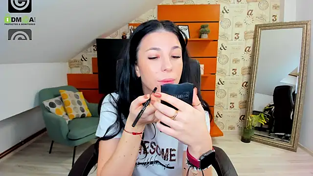 EmillyTaylor online show from 30, 1, 2025