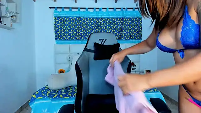 Snapshot of shadia-orozco chatting on 21, 2, 2025 shadia-orozco online show from 21, 2, 2025