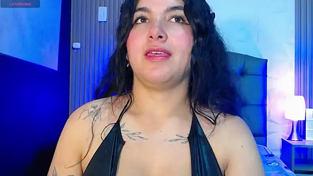 Snapshot of cheryl_hs chatting on 24, 1, 2025 cheryl hs online show from 24, 1, 2025