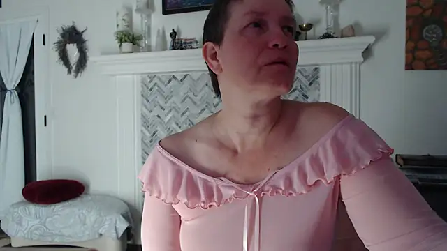 Snapshot of AuroraWillows chatting on 2, 3, 2026 AuroraWillows online show from 2, 3, 2026