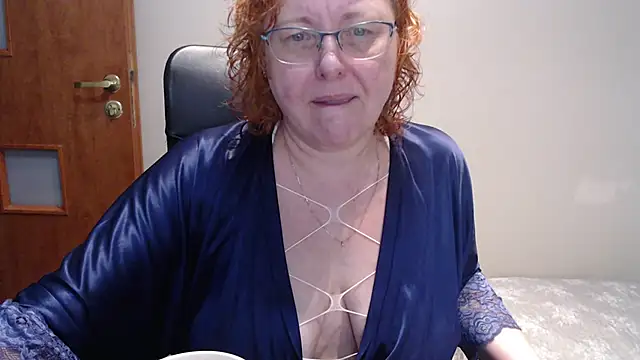 JoannaAndNeighbour online show from 3, 2, 2025