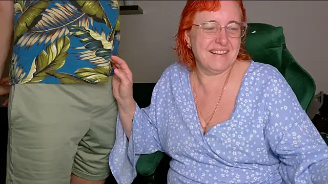 Snapshot of JoannaAndNeighbour chatting on 9, 7, 2026 JoannaAndNeighbour online show from 9, 7, 2026