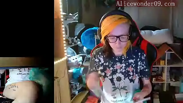 alicewonder09 online show from 16, 12, 2024
