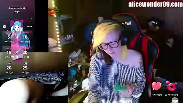 alicewonder09 online show from 30, 12, 2024
