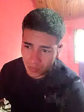 Snapshot of ynose2 chatting on 11, 9, 2025 ynose2 online show from 11, 9, 2025