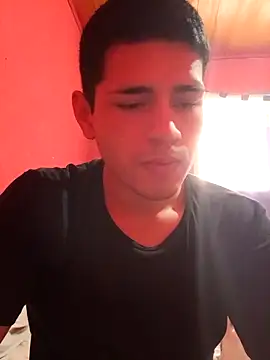 Snapshot of ynose2 chatting on 3, 10, 2025 ynose2 online show from 3, 10, 2025