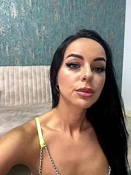 Snapshot of amandaX06 chatting on 5, 12, 2025 amandaX06 online show from 5, 12, 2025