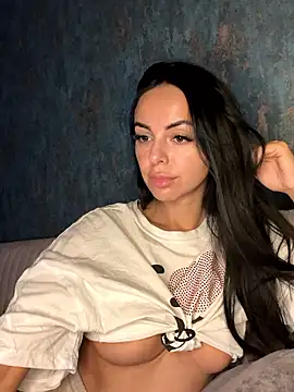 Snapshot of amandaX06 chatting on 5, 1, 2026 amandaX06 online show from 5, 1, 2026