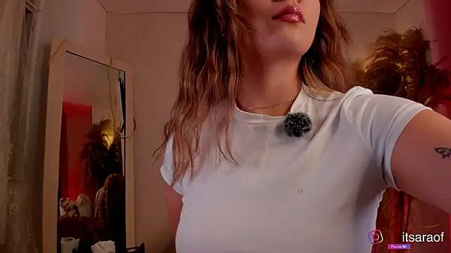 Snapshot of sara_cruz011 chatting on 22, 11, 2025 sara cruz011 online show from 22, 11, 2025