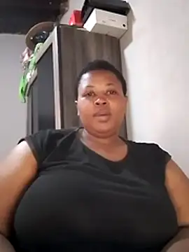 Snapshot of Sexy-queen99xx chatting on 27, 6, 2026 Sexy-queen99xx online show from 27, 6, 2026