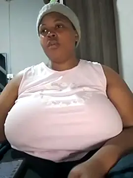 Snapshot of Sexy-queen99xx chatting on 10, 7, 2026 Sexy-queen99xx online show from 10, 7, 2026