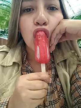 alana 69 online show from 15, 7, 2026