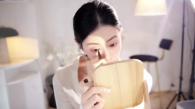 Ocean--Lili online show from 10, 2, 2026