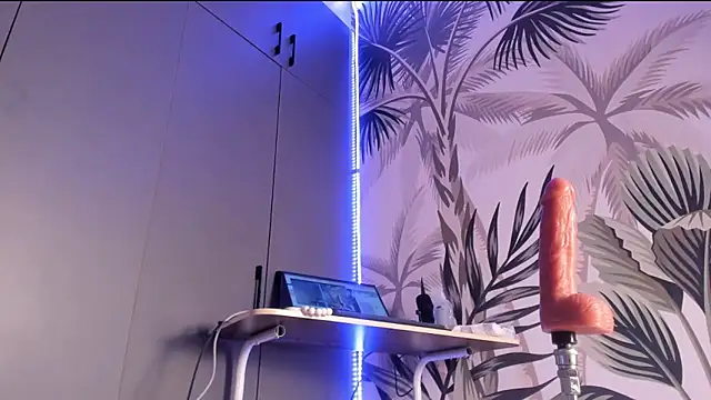 sugar-mirie online show from 12, 9, 2025