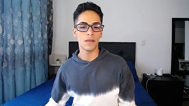 Snapshot of aodaboyyy chatting on 30, 12, 2024 aodaboyyy online show from 30, 12, 2024